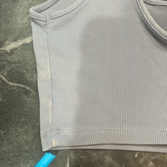 Wild Fable Women’s Medium Blue Gray Deep V Cropped Tank Bra - Picture 5 of 9